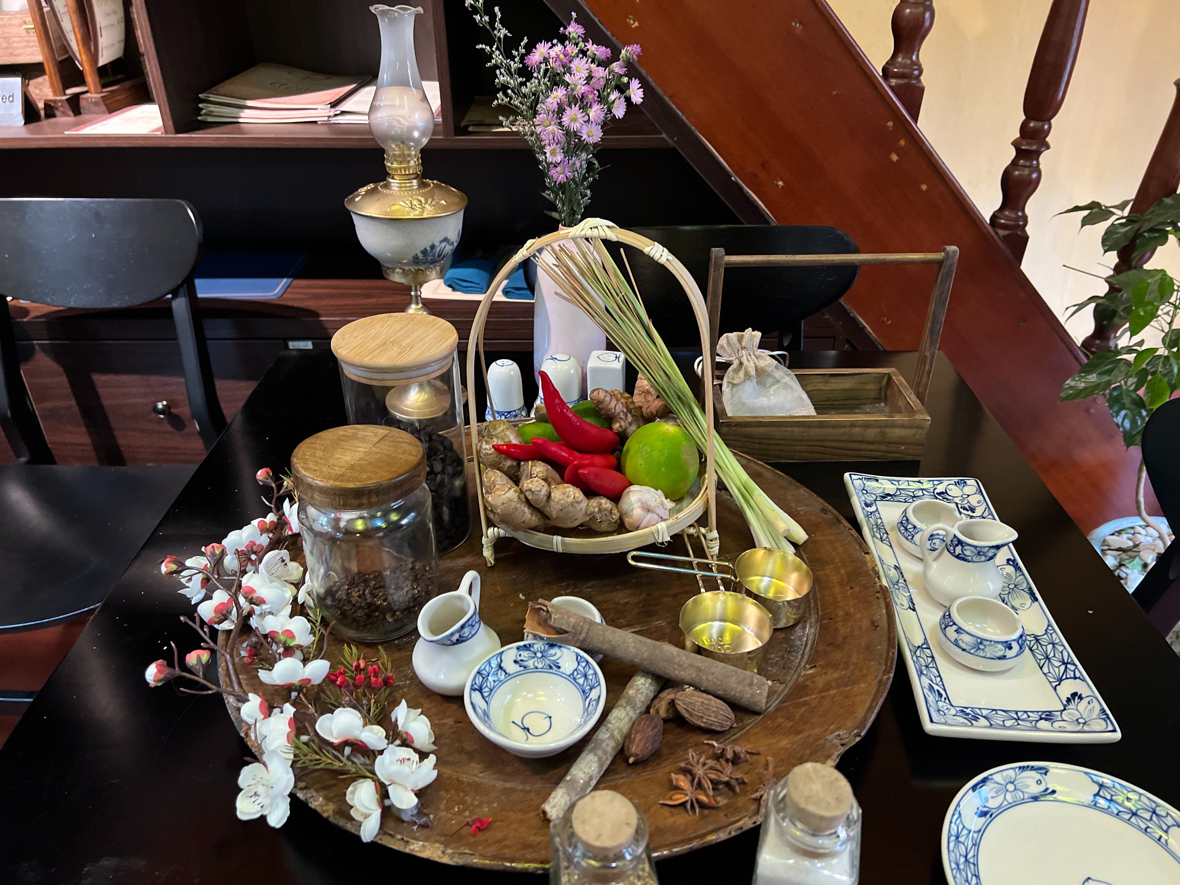 Discover Hoi An's Culinary Traditions with Market Tour and Cooking Class