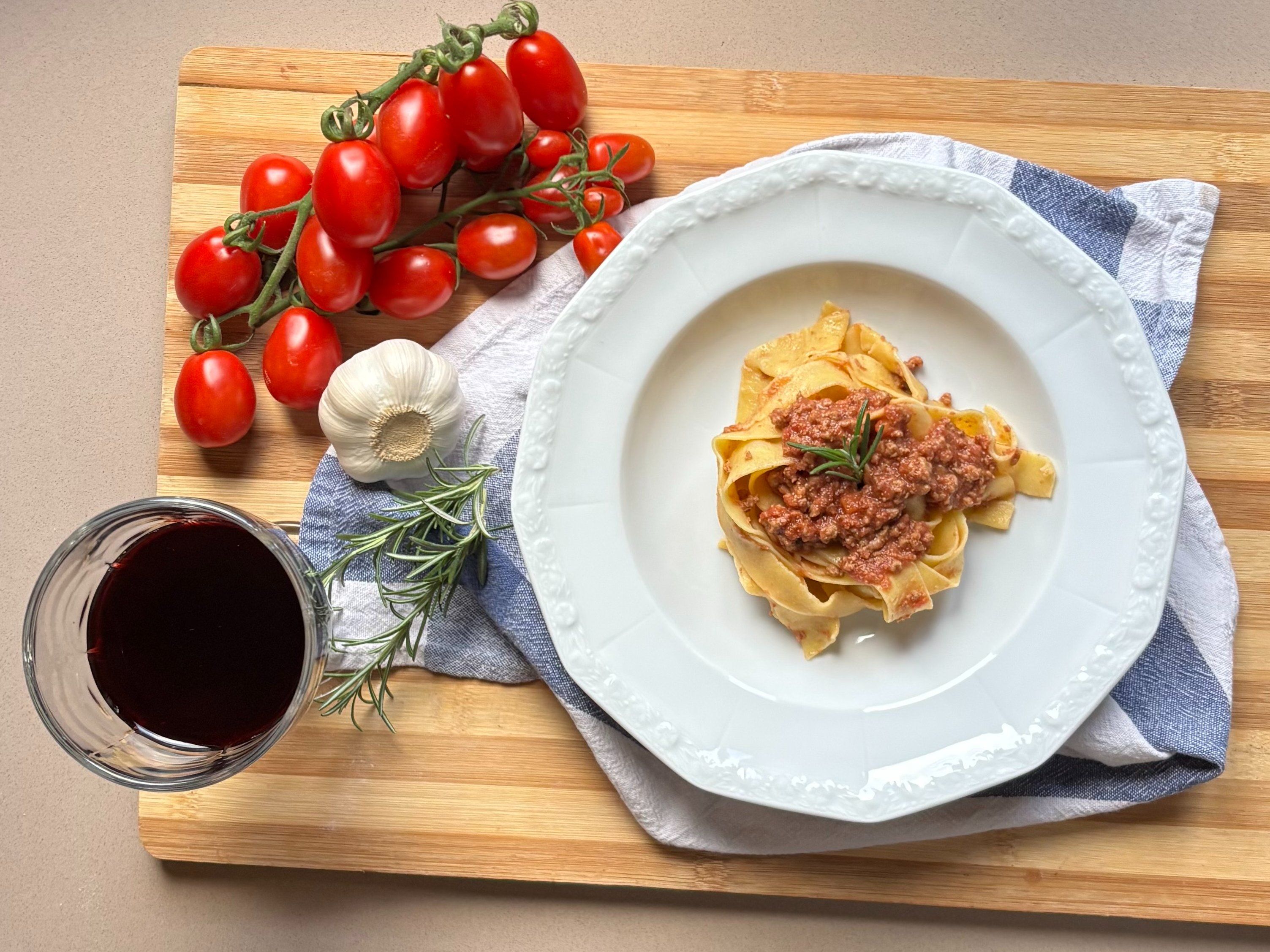 Double the Flavor: Two Types of Fresh Pasta & Tiramisu Experience