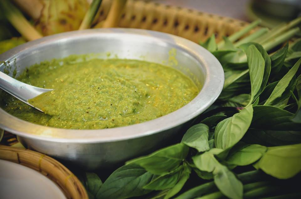 Half Day Easy Thai Cooking Class & Market Tour