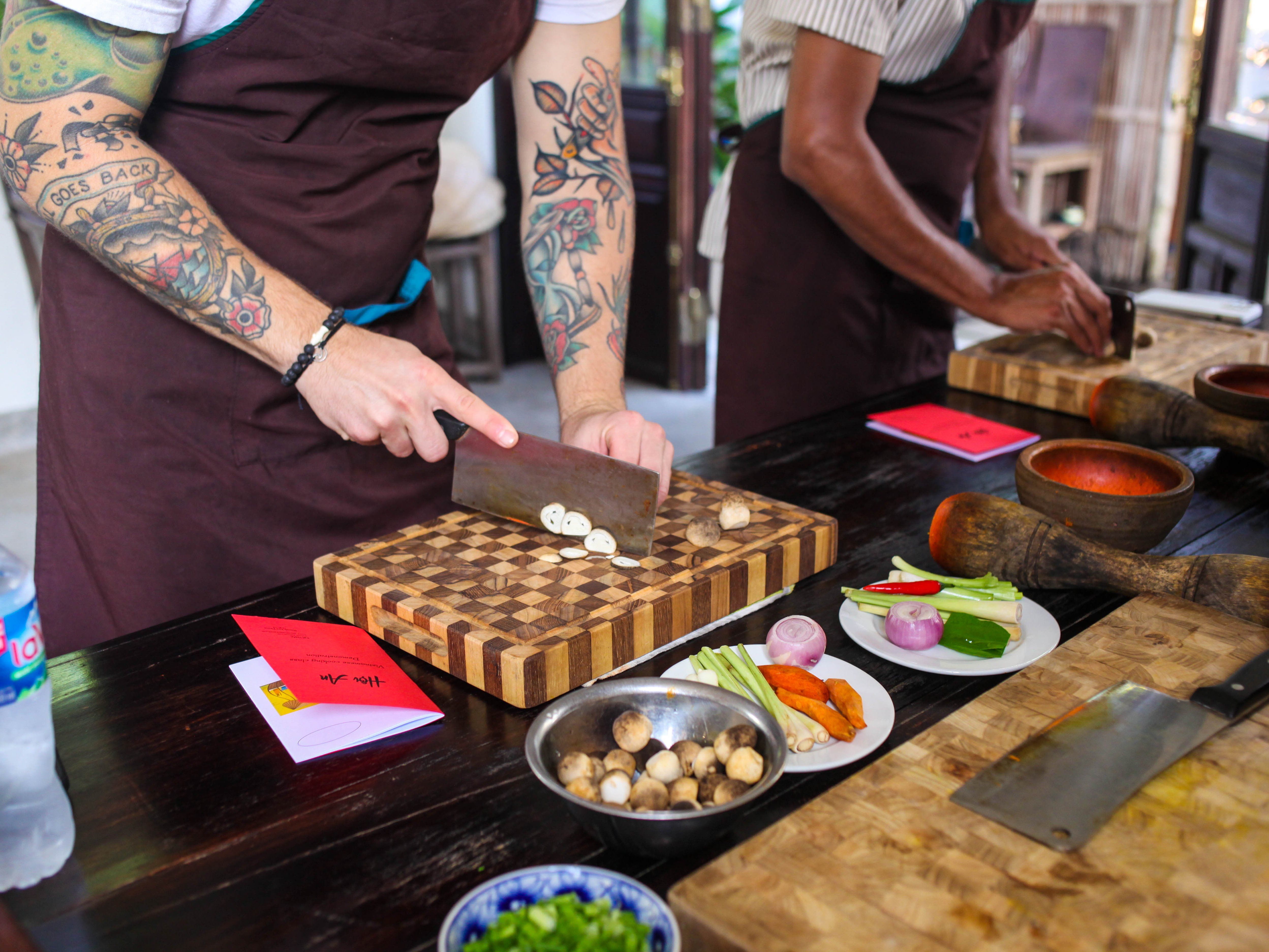 Vietnamese Cooking Class with Market Tour & Farming Experience