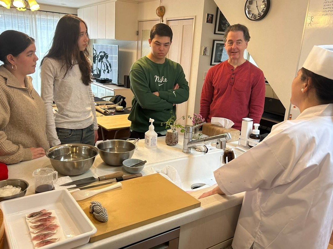 Edomae Sushi Masterclass: Hands-On Lesson with Traditional Sushi Meal