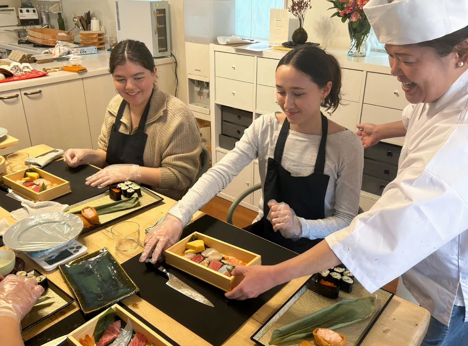 Edomae Sushi Masterclass: Hands-On Lesson with Traditional Sushi Meal