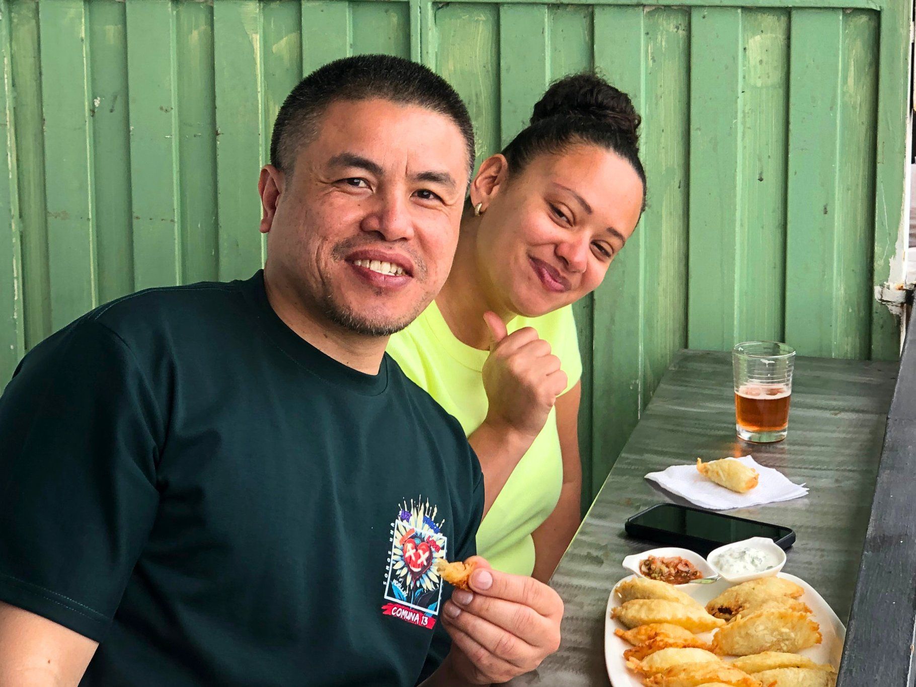 Experiencia de cocina tradicional de empanadas para grupos pequeños.
