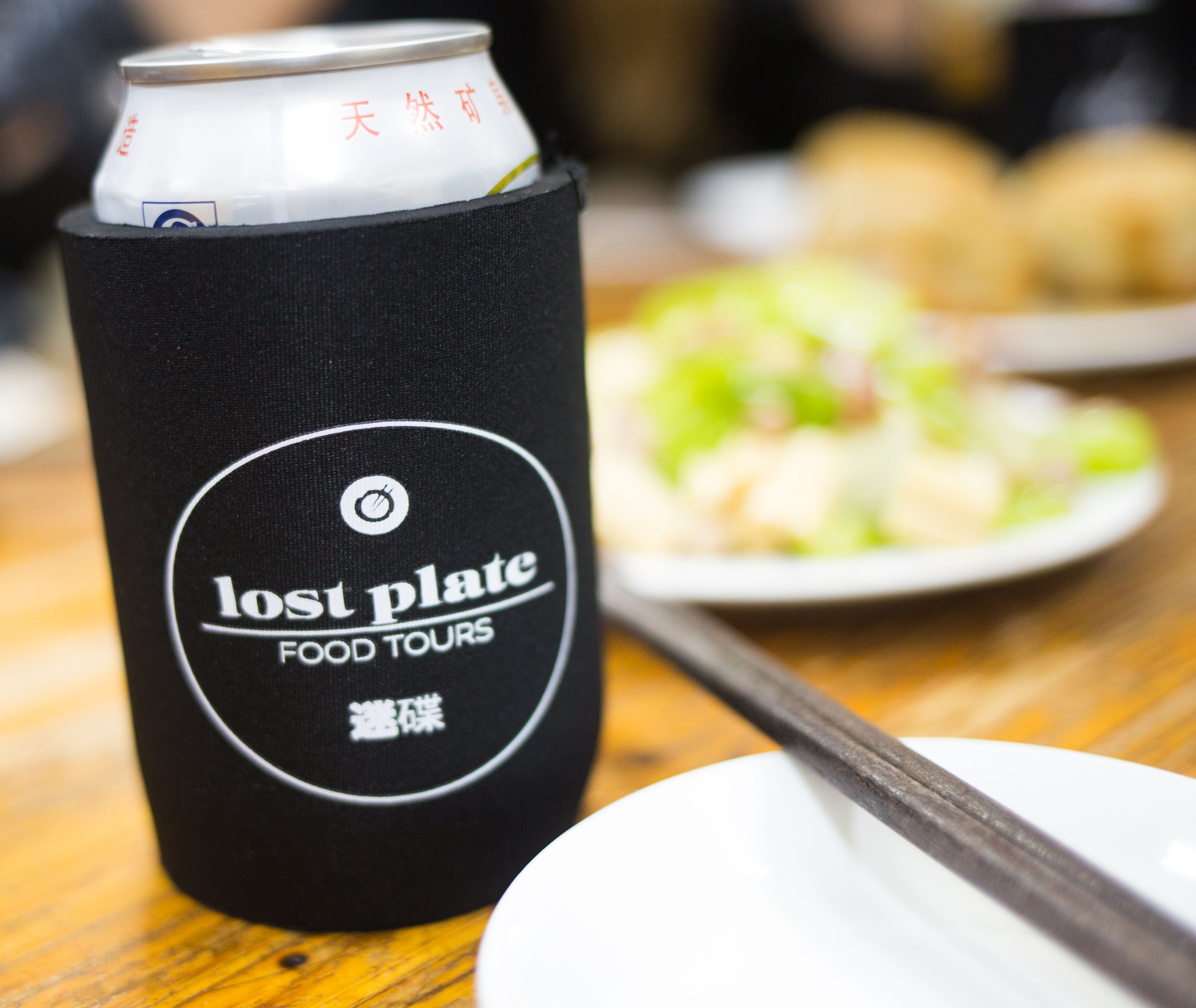 Evening Food Tour by Tuk-tuk with Chengdu Insiders