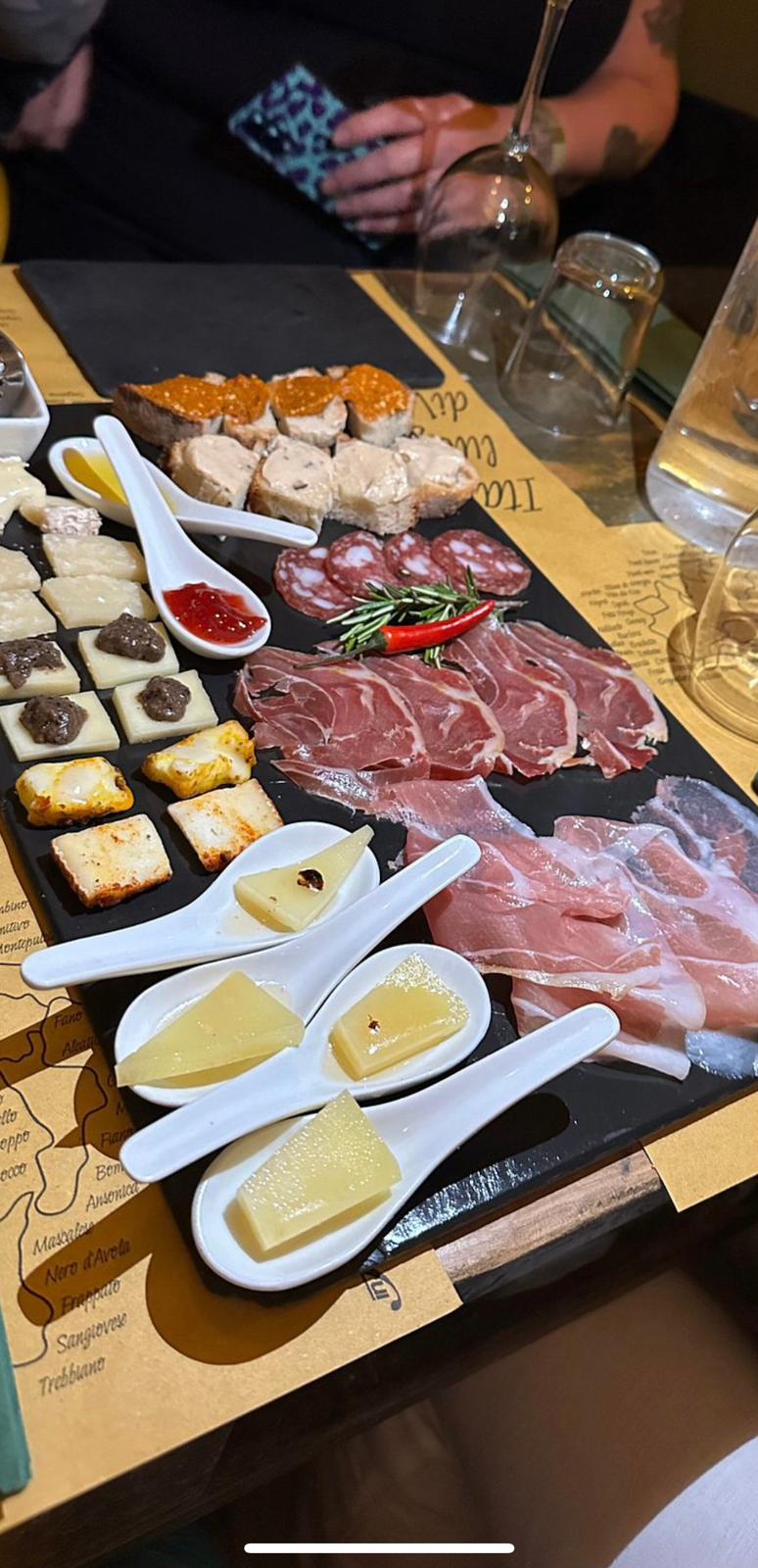 Exclusive Trastevere Food & Wine Experience in Rome