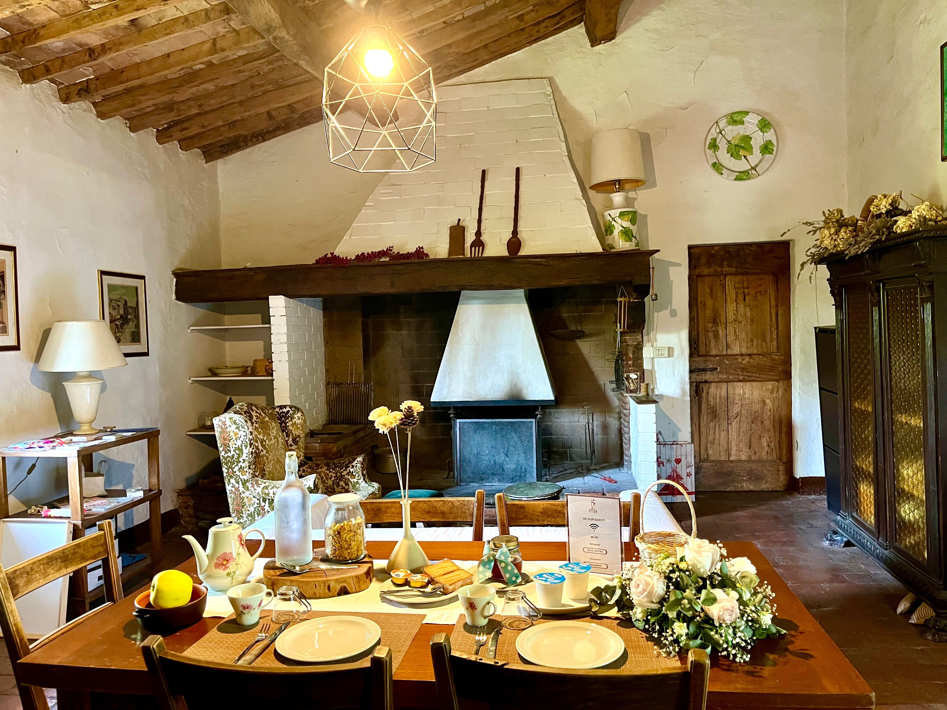 Experience Harvesting Vegetables and Pasta Culinary Class at a Tuscan Villa