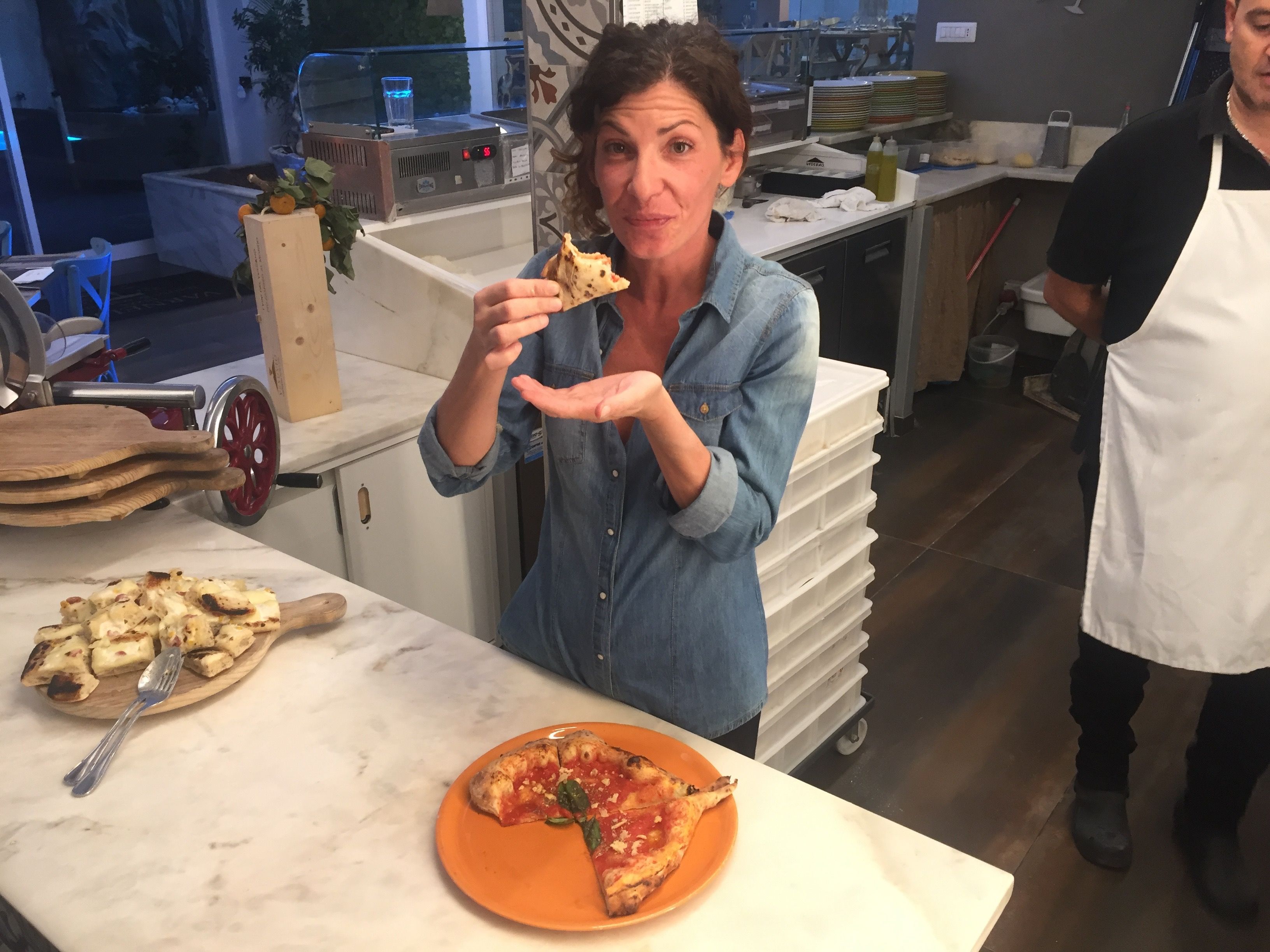 Pompeii Ruins and Food Culture Tour with Pizza Making Class