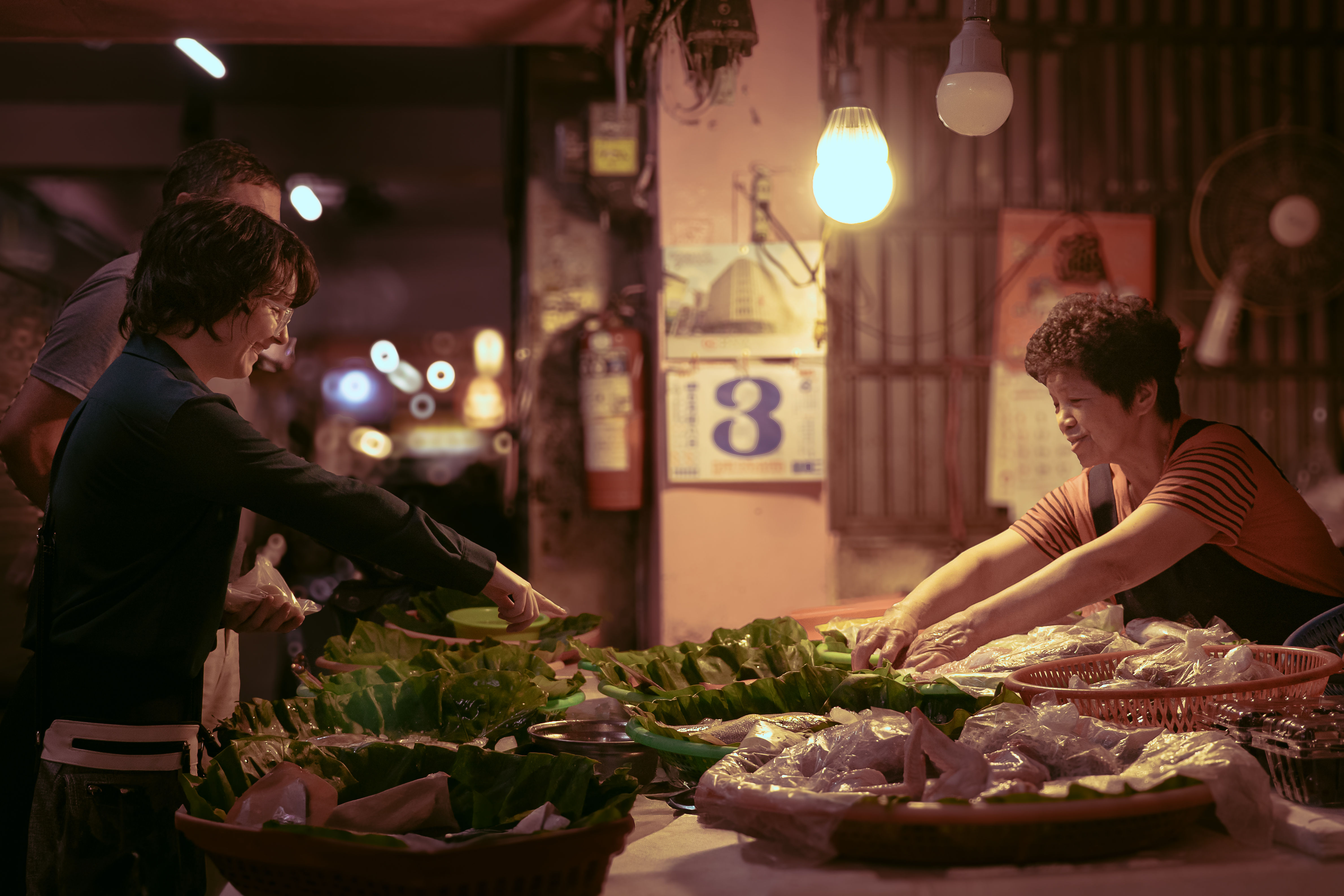 Keelung Market Tour & Soup Dumpling Workshop: A Taste of Local Life