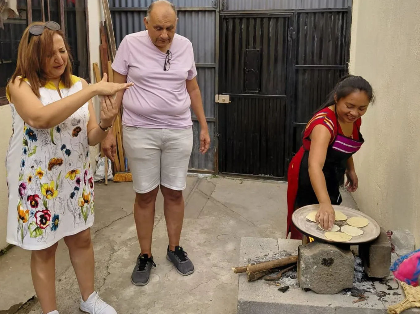 Maya Kaqchikel Cooking Experience: Tortillas, Tamalitos & Pepián