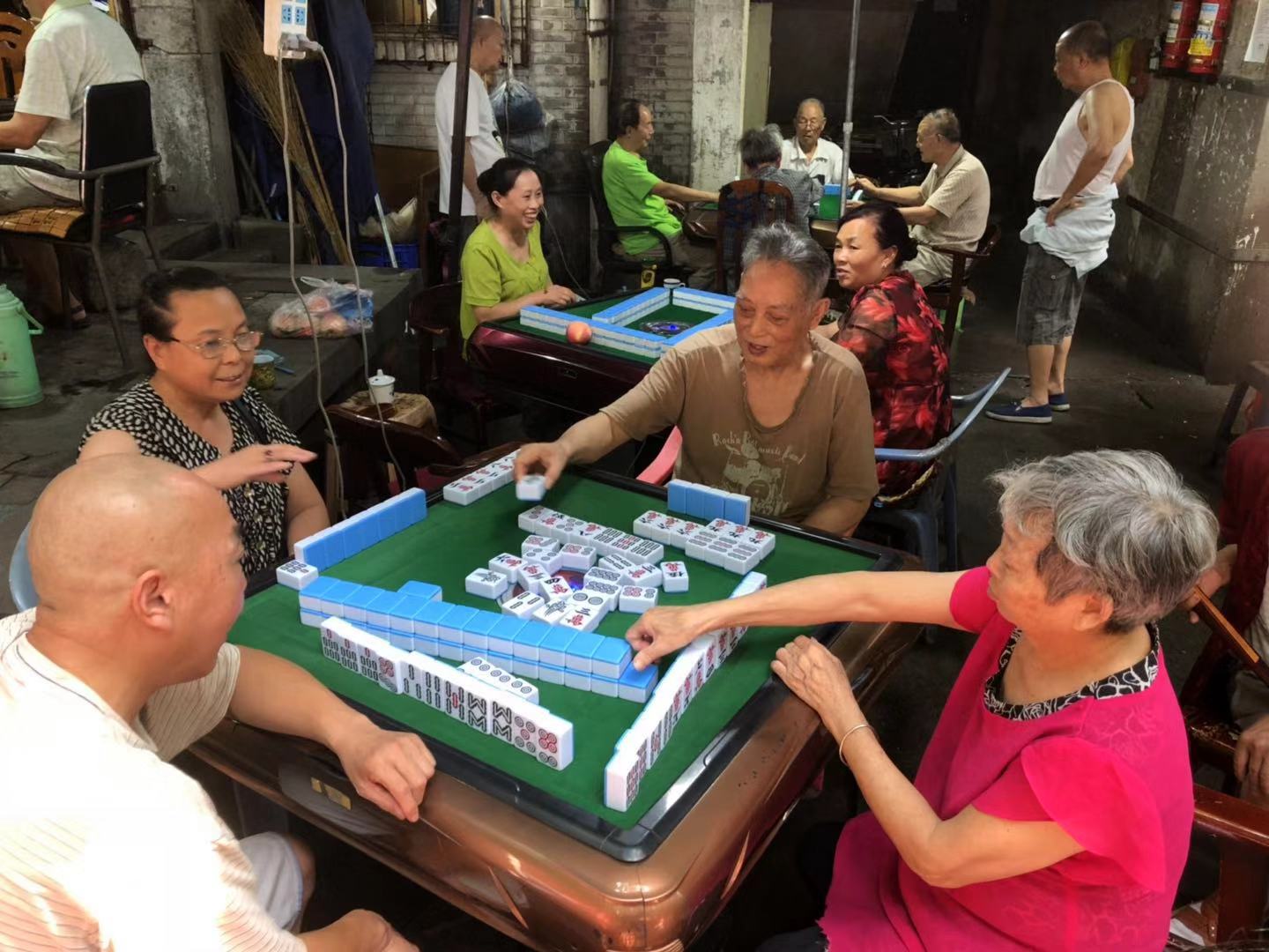 Explore the Most Down To Earth Market in Chengdu
