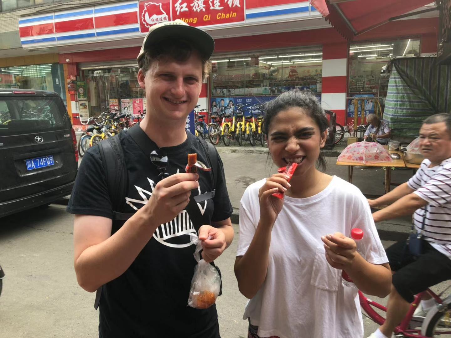 Explore the Most Down To Earth Market in Chengdu