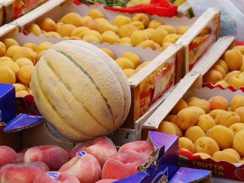 Exploring and taste local food markets with Riccardo