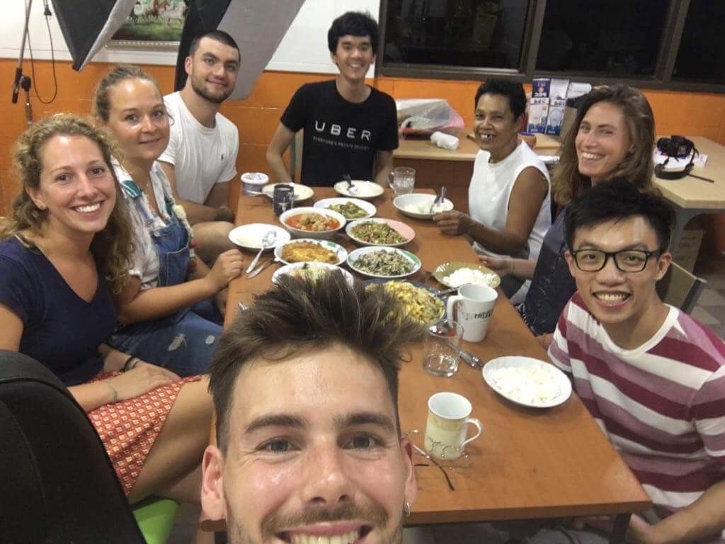 Mom's Authentic Home Style Thai Cooking Class