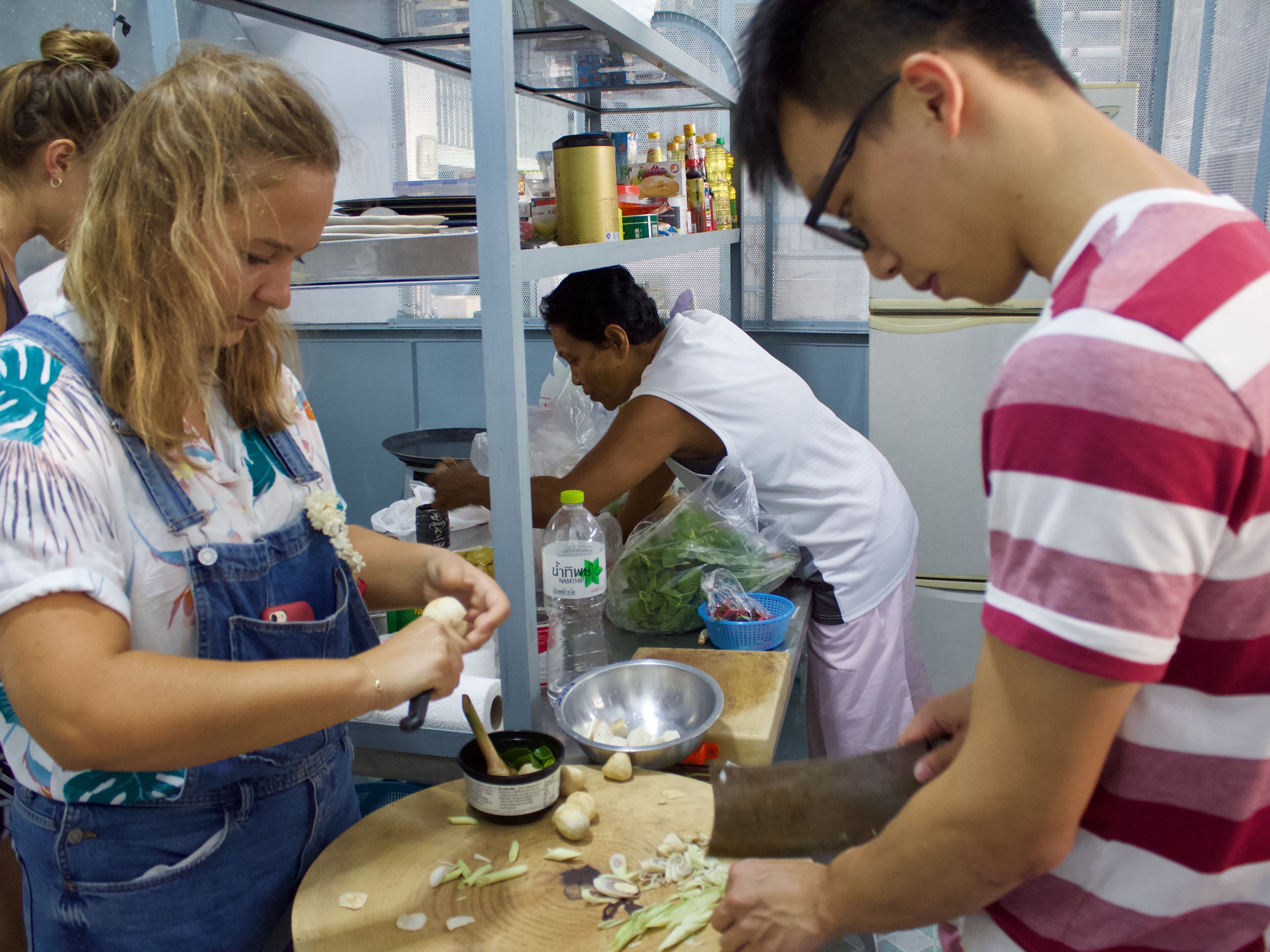 Mom's Authentic Home Style Thai Cooking Class