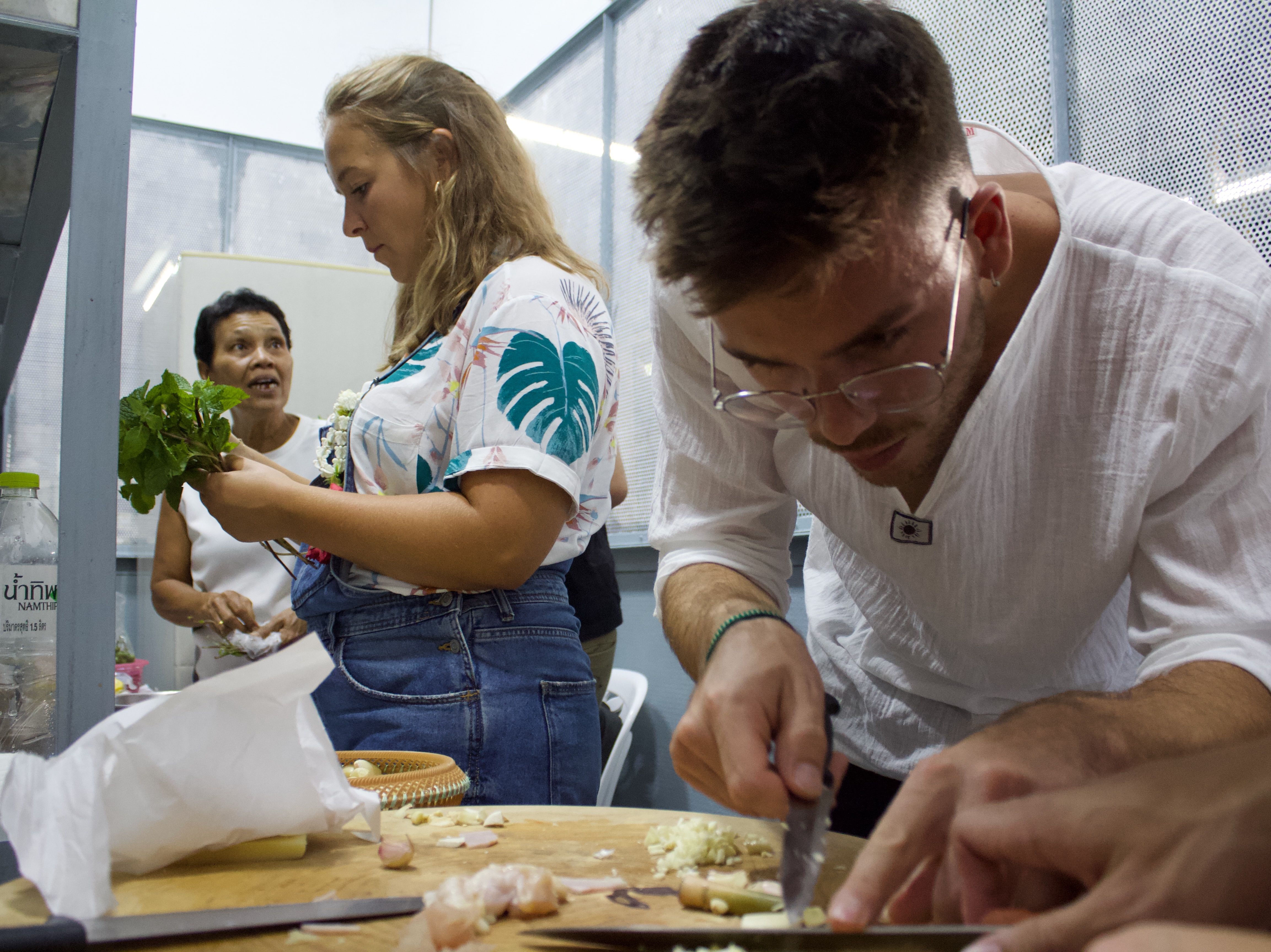 Mom's Authentic Home Style Thai Cooking Class