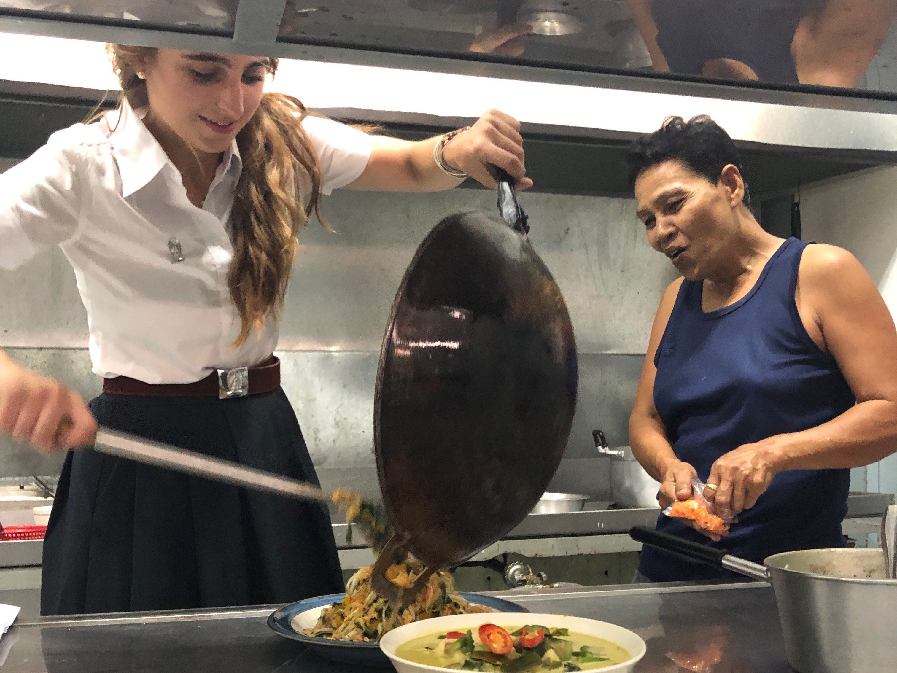 Mom's Authentic Home Style Thai Cooking Class