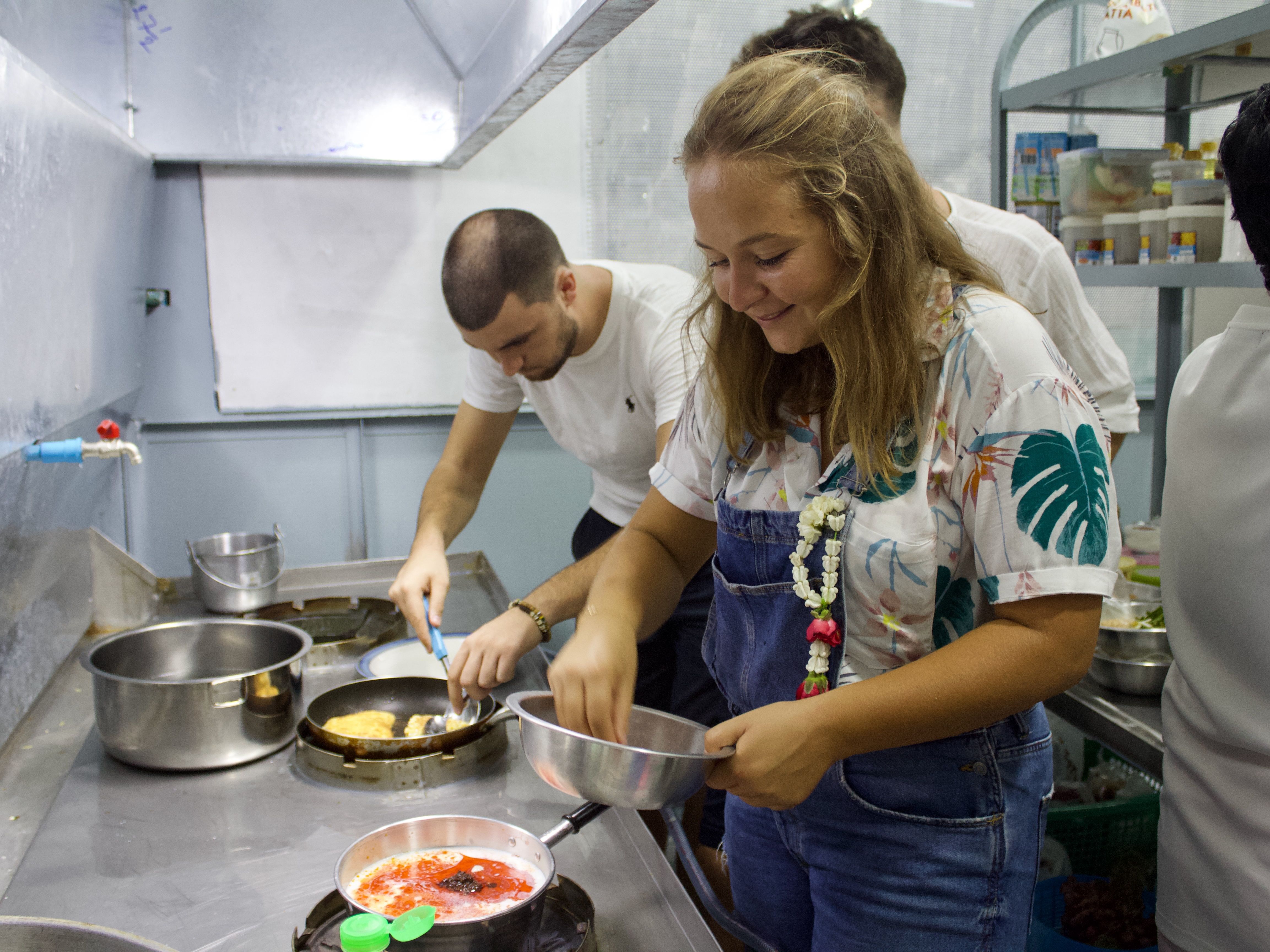 Mom's Authentic Home Style Thai Cooking Class
