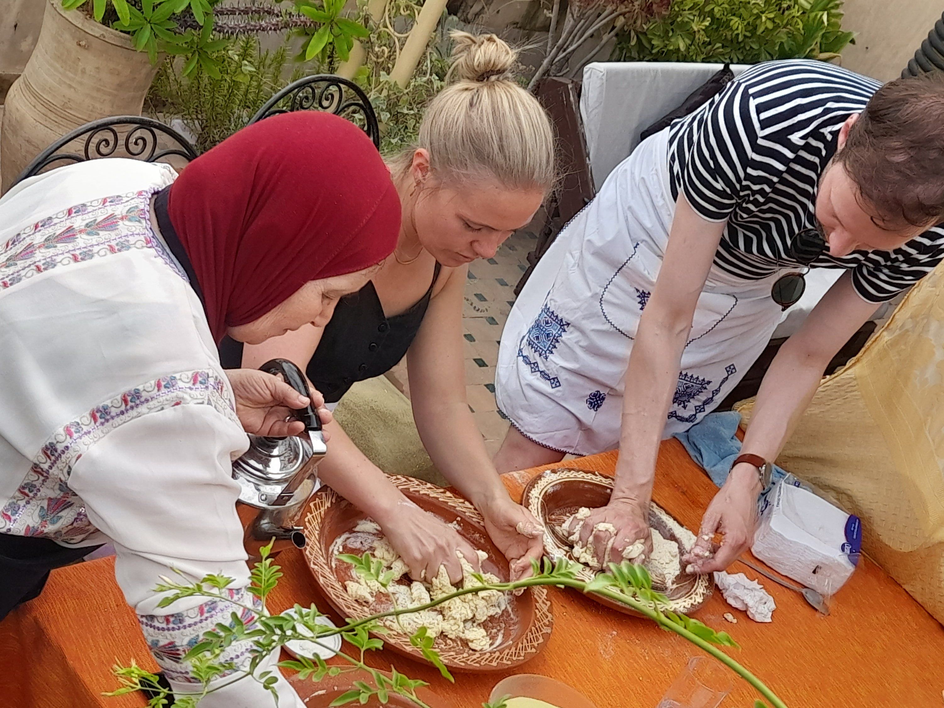 Rooftop Cooking Class in Medina with Grandmother Fatima