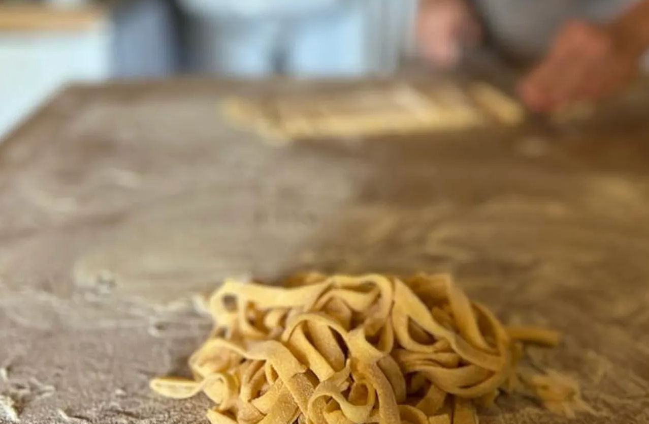 Flavored Handmade Pasta Class in an Ancient Tuscan Farmhouse