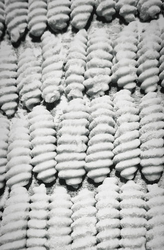 Flavored Handmade Pasta Class in an Ancient Tuscan Farmhouse