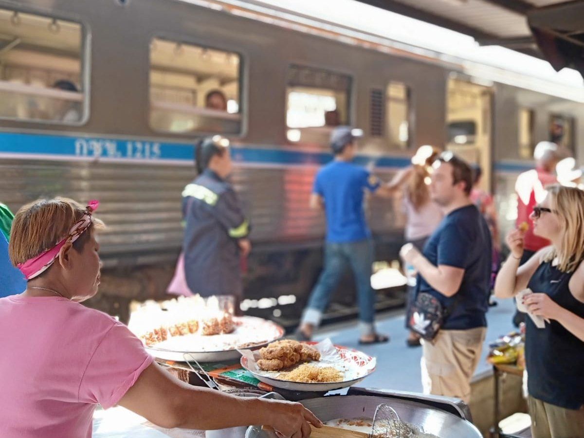 Discover Bangkok's Vibrant Markets: Food Tastings, Canal Tour & Cultural Heritage
