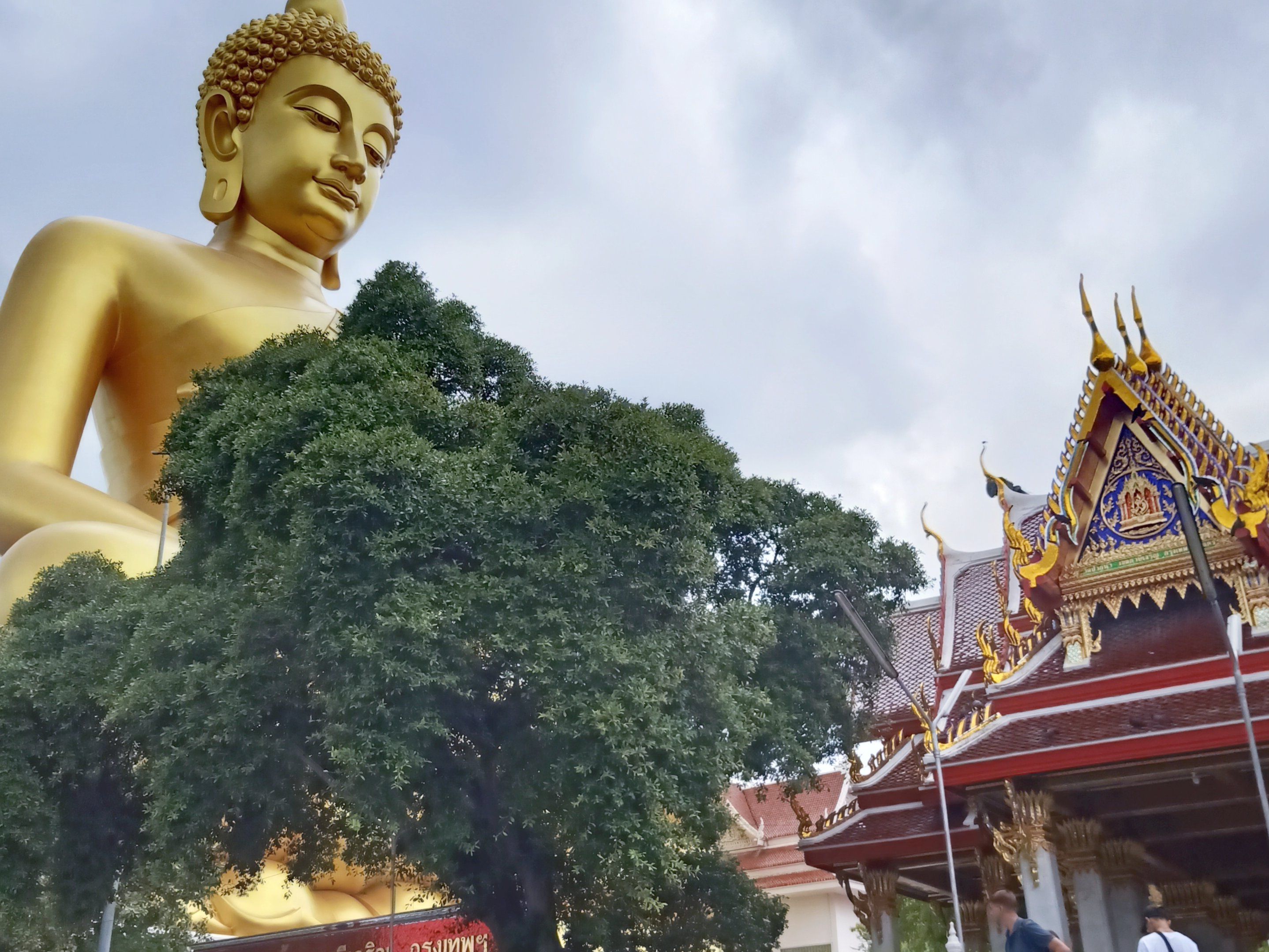 Discover Bangkok's Vibrant Markets: Food Tastings, Canal Tour & Cultural Heritage