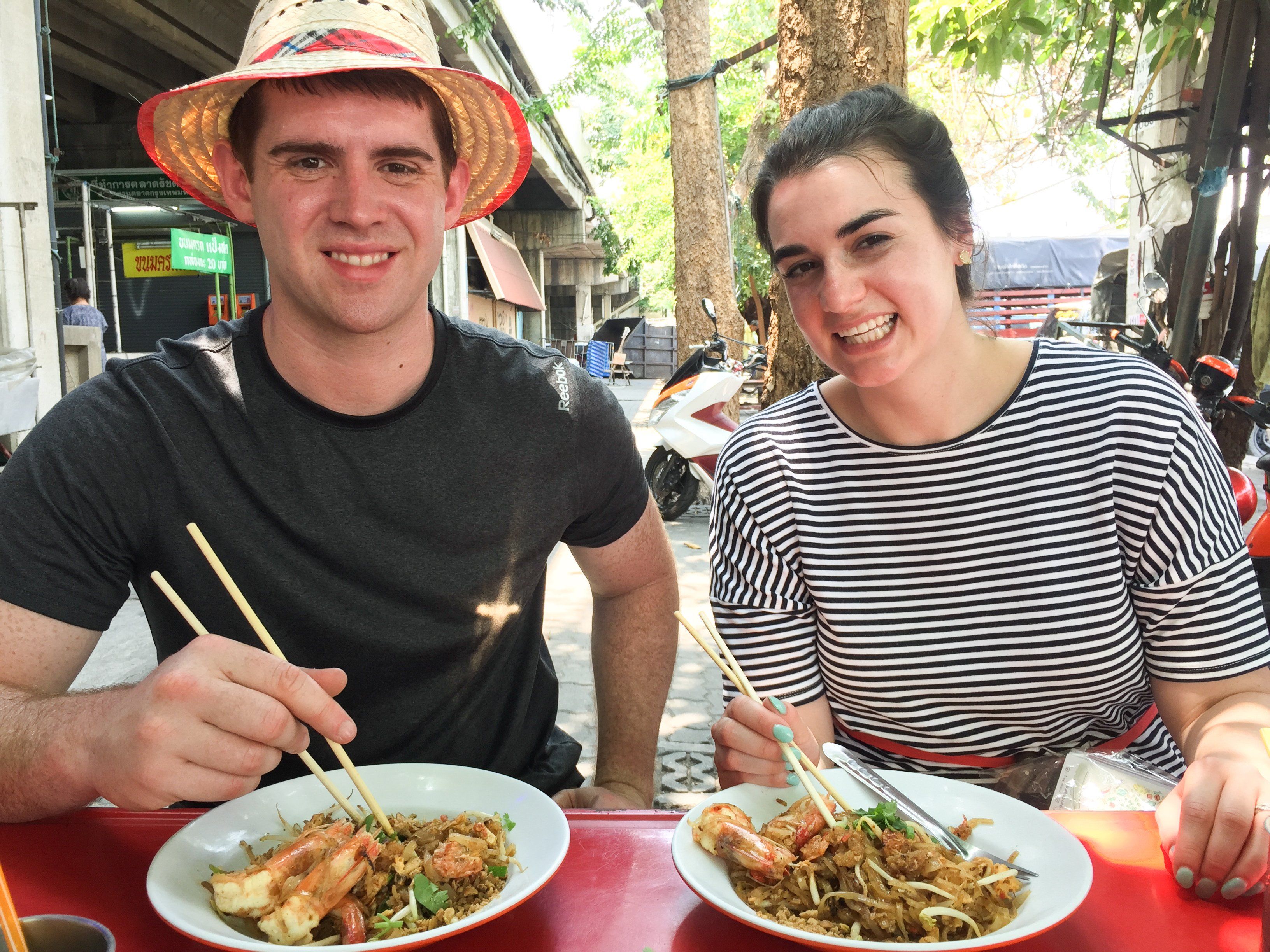 Foodie Tour & Private Boat Riding