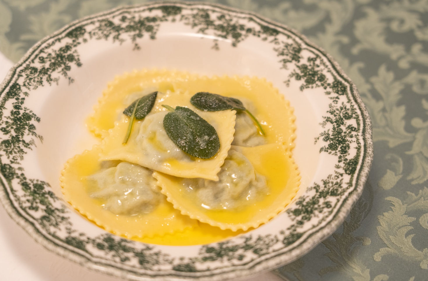 Handmade Pasta and Venetian Dessert Experience