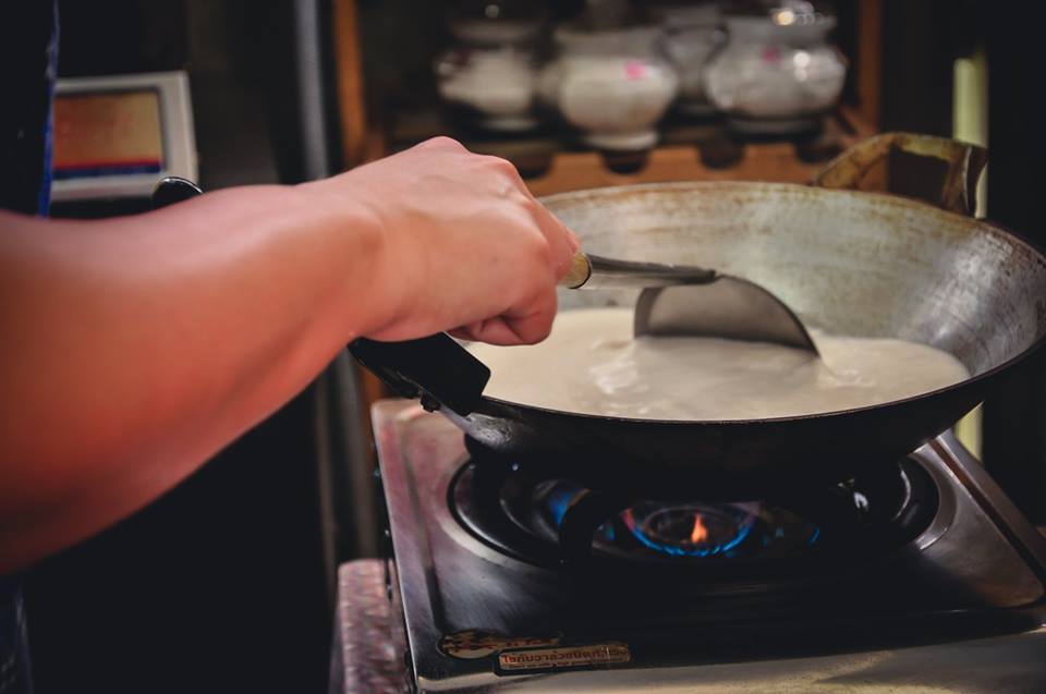 Full Day Authentic and Easy Thai Cooking with Coconut oil Workshop