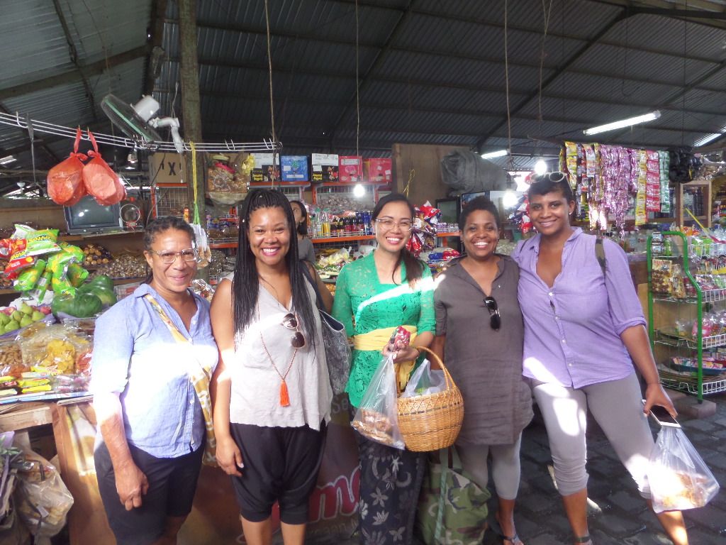 Full-Day Balinese & Indonesian Cooking Class with Market & Garden Tour