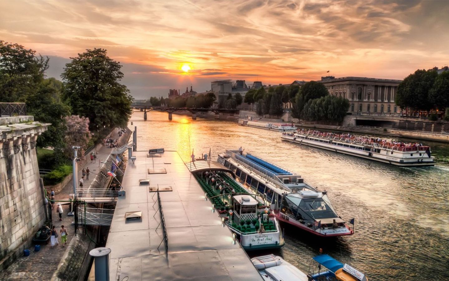 15-of-the-most-romantic-things-to-do-in-paris-jetsetter