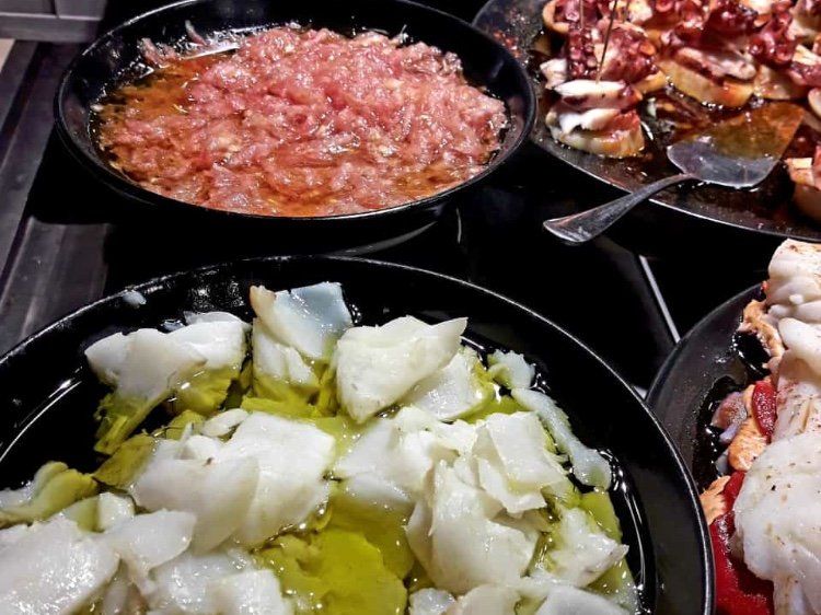 Gastronomic Tour Through the Center of Bilbao