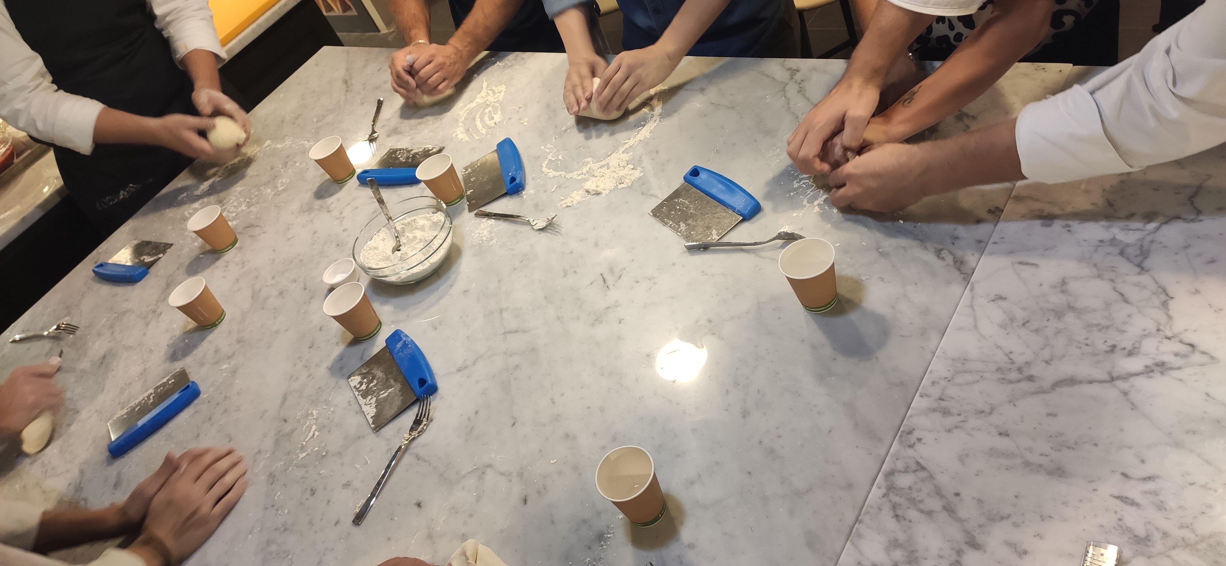 Gelato and Pizza Cooking Class in Milan