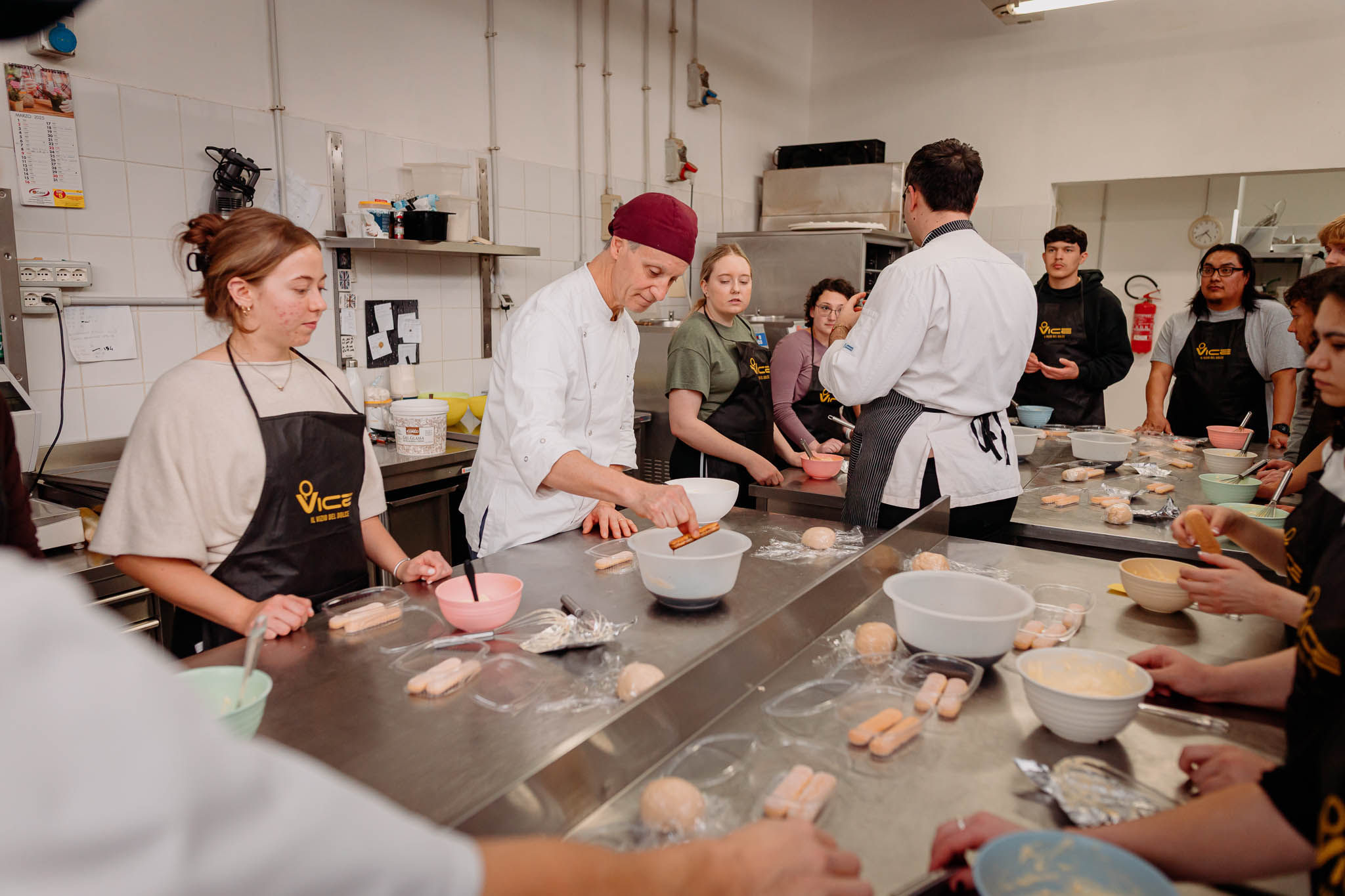 Gelato, Tiramisu, and Cannoli Culinary Class in Rome on Sundays