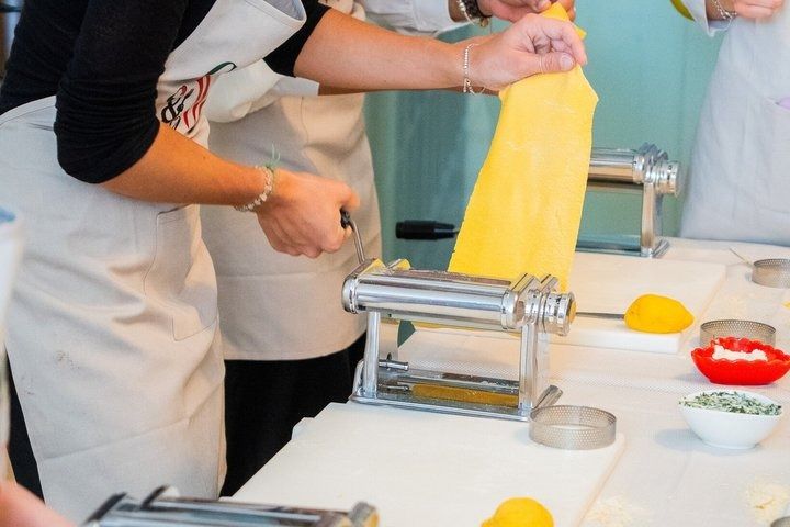 Genoa Ravioli, Fettuccine & Tiramisu Experience with Fine Wine