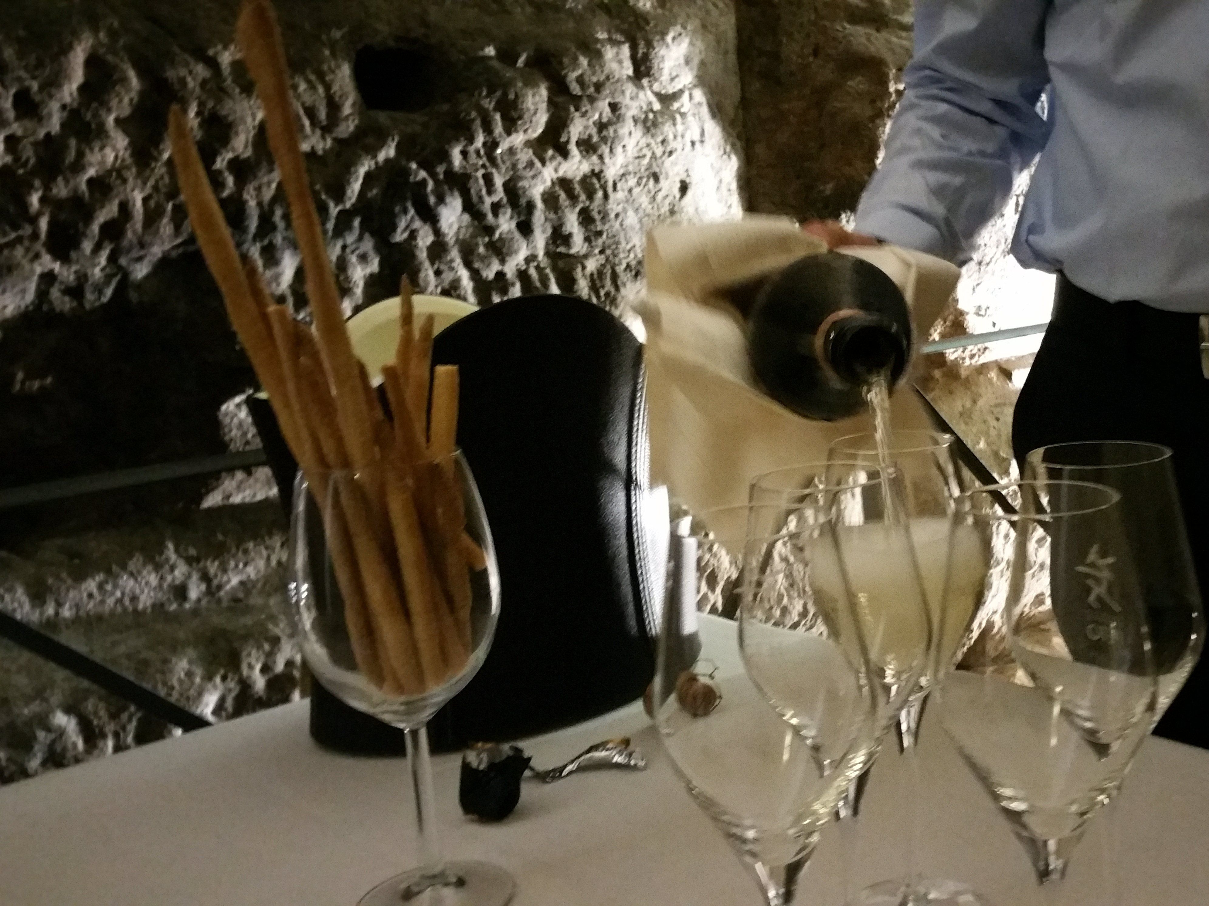 Gourmet Tasting Dinner with Wine Pairing in Luxury Restaurant near the Pantheon