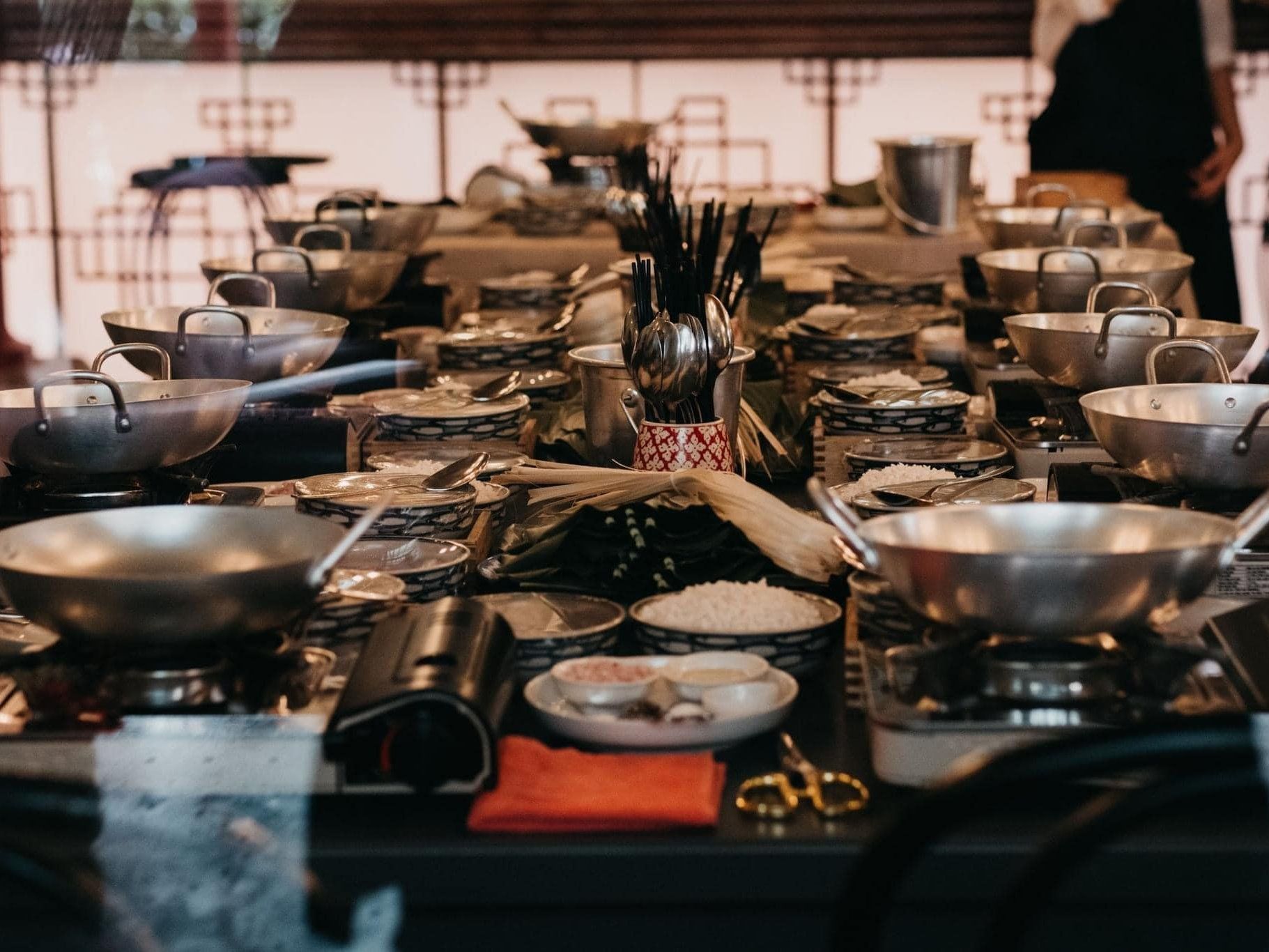 Half-day Gourmet Trip with Hoa Túc Cooking Class