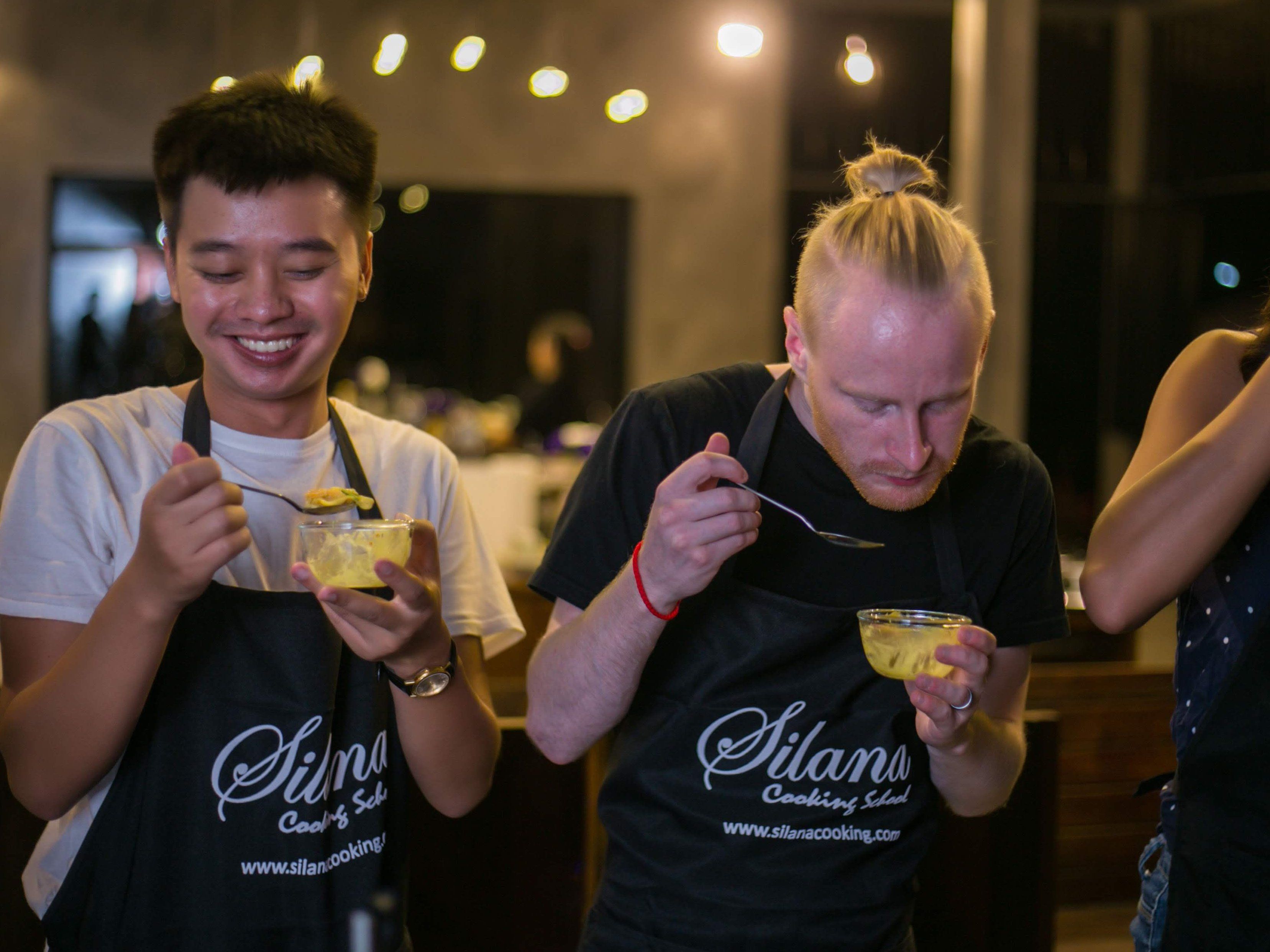 Half Day Thai Authentic Cooking Class With Market Tour
