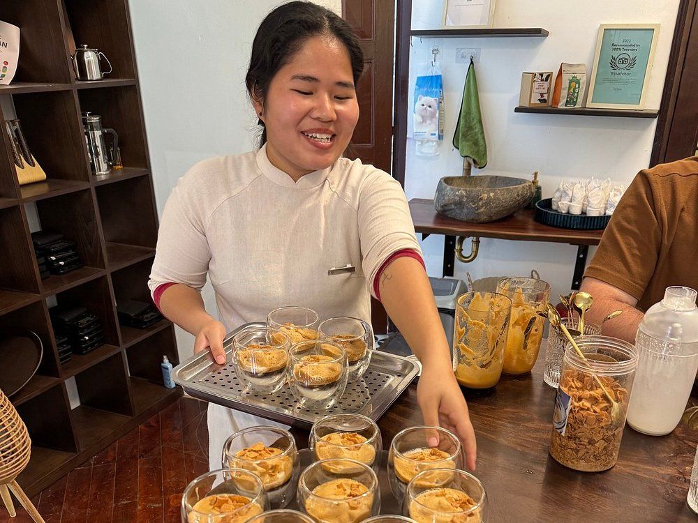 Hanoi: Historical Old Quater and Local Coffee Tour