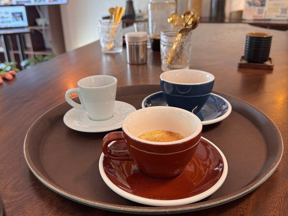 Hanoi: Historical Old Quater and Local Coffee Tour