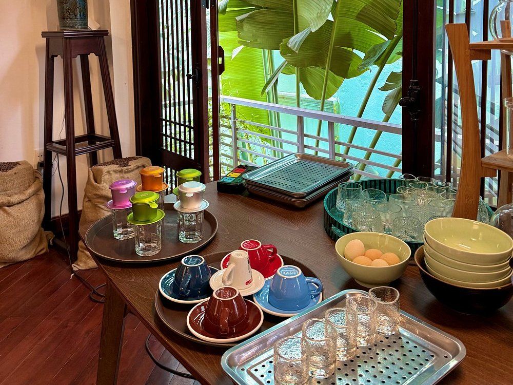 Hanoi: Historical Old Quater and Local Coffee Tour