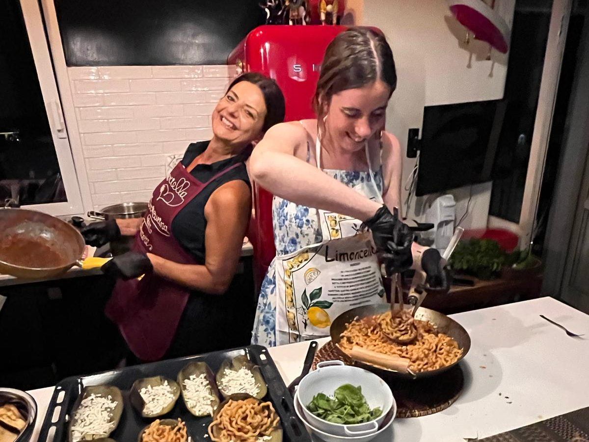 卡塔尼亞家庭烹飪實戰課：學習正宗西西里食譜