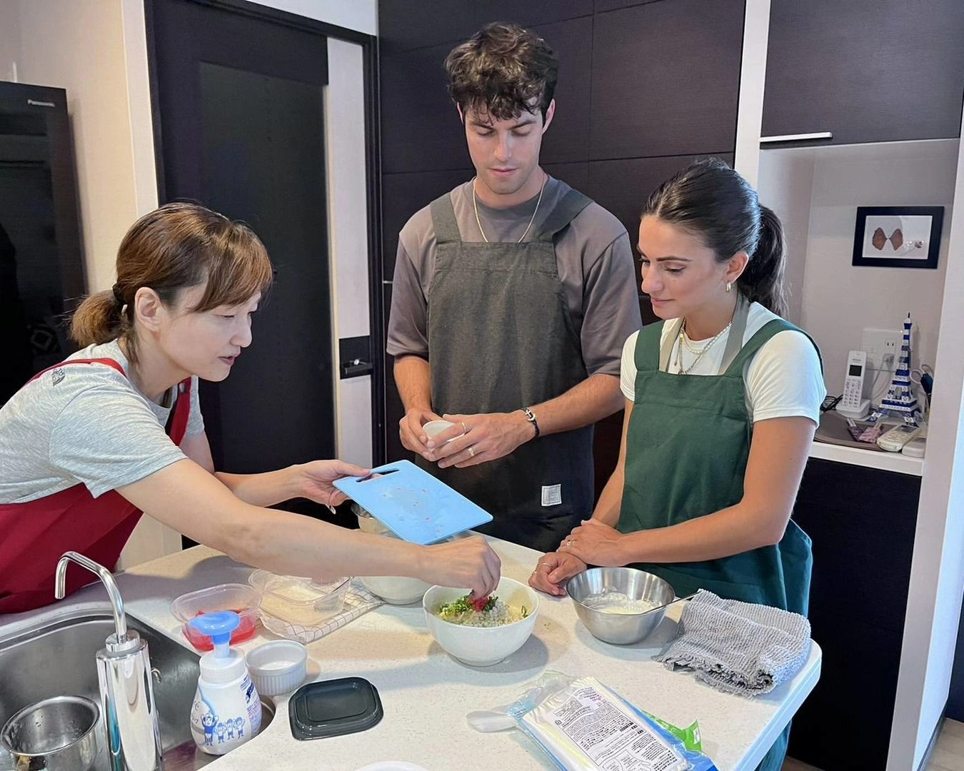 Hands-On Japanese Cooking: Okonomiyaki, Yakisoba and Traditional Sweets