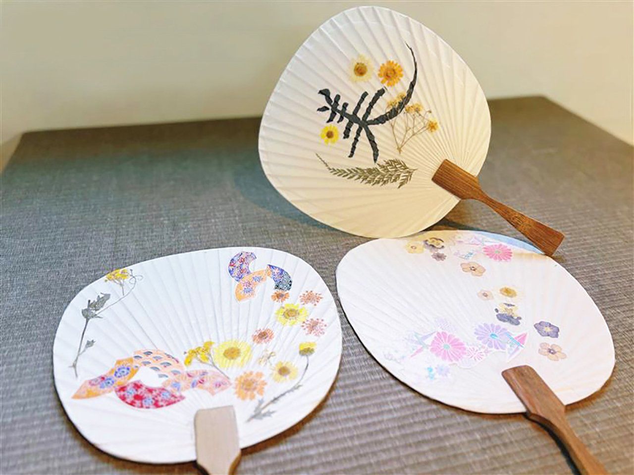 Uchiwa Fan Making with Matcha Latte and Japanese Sweets