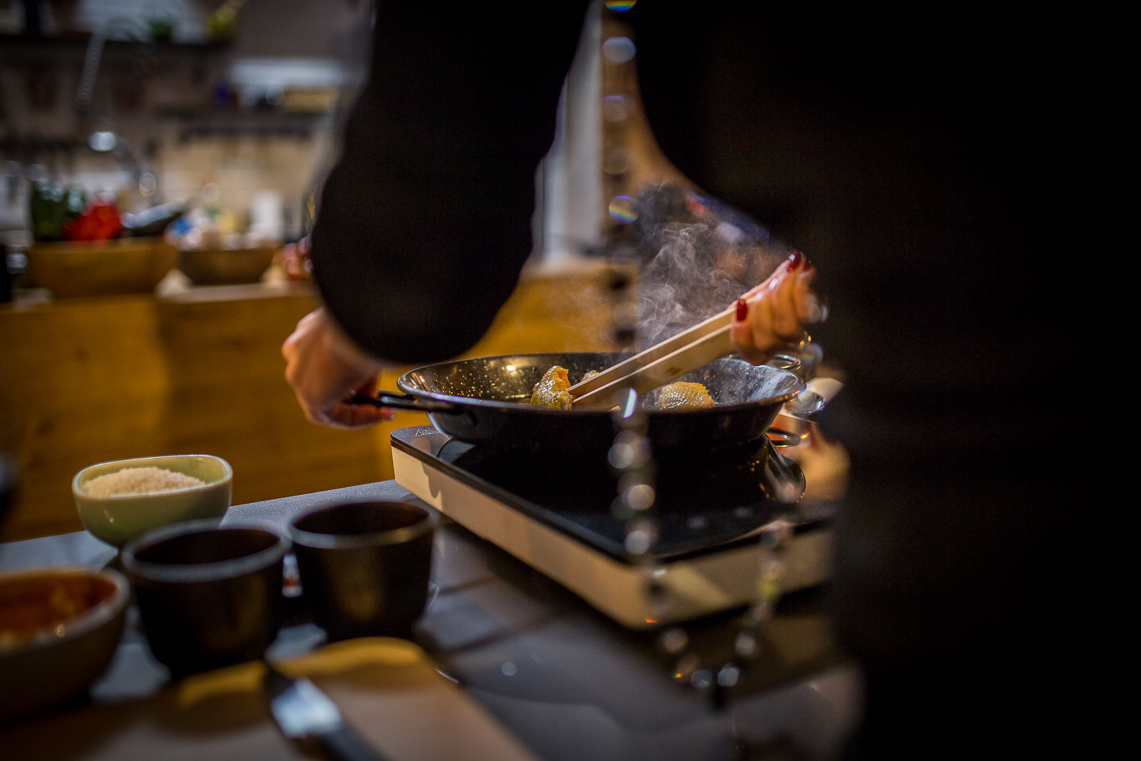 Hands-on Paella Class at The Paella Club Barcelona!