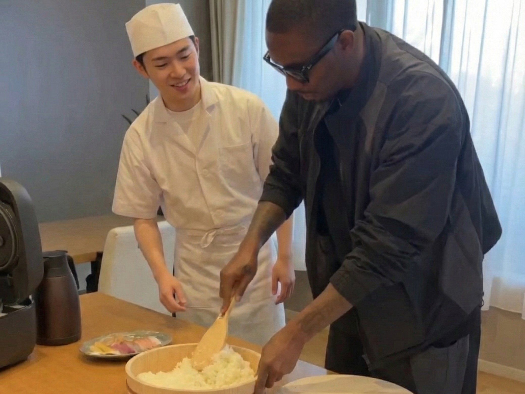 Tokyo Sushi-making: Sake Ceremony & Whisk Matcha