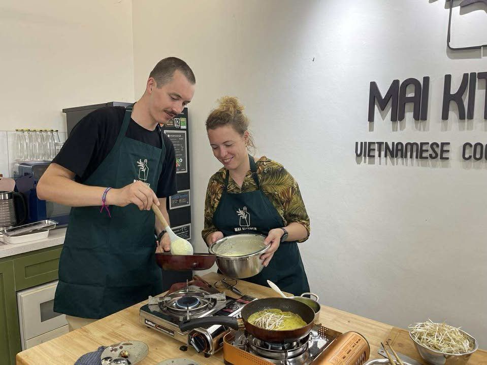 Hanoi: Authentic Vietnamese Cooking Experience in a Private Villa