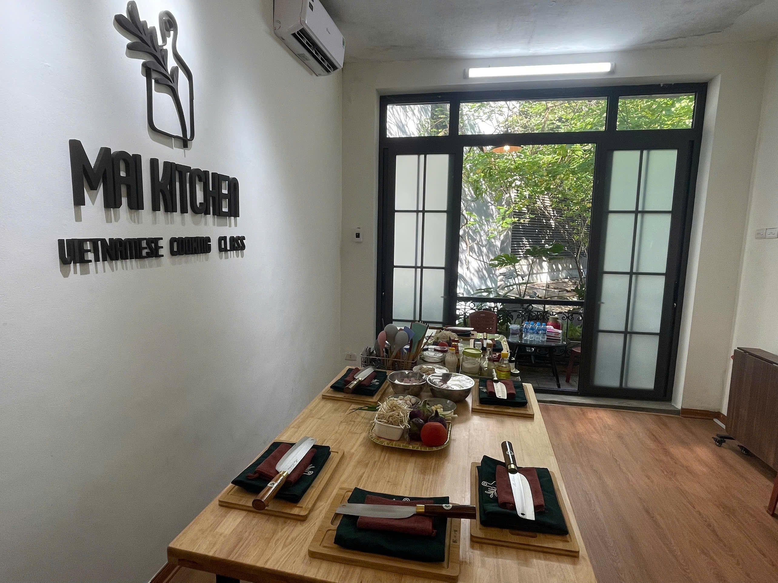 Hanoi: Authentic Vietnamese Cooking Experience in a Private Villa
