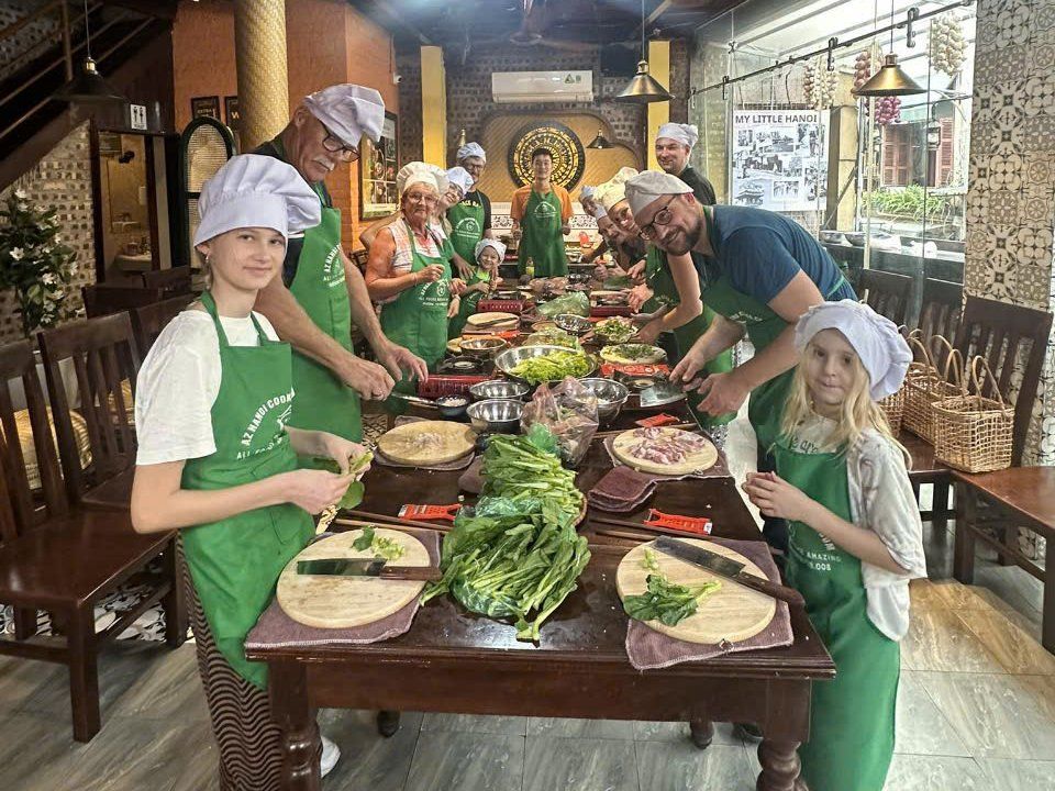 Hanoi Daily Cooking Class with Professional Chef