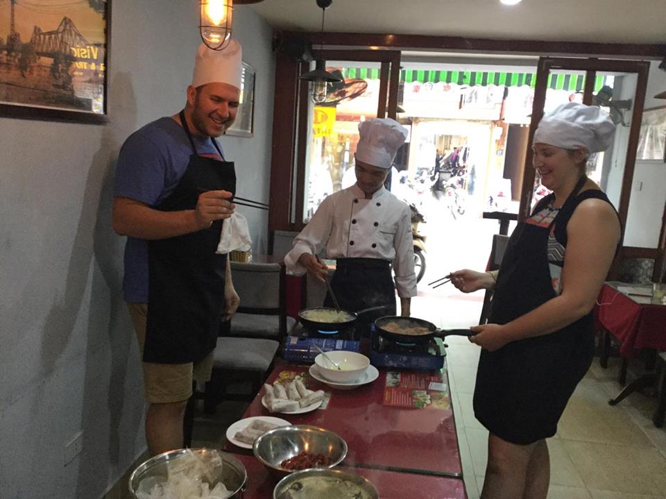 Hanoi Daily Cooking Class with Professional Chef